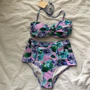 🦋 NWT High waisted floral bikini🦋